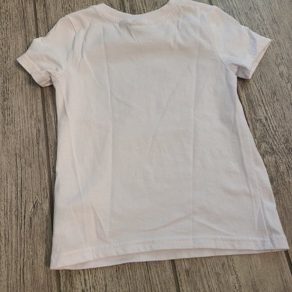 🏷 3/$15 or 5/$20 PUMA toddler short sleeve t-shirt white size 4T - Picture 6 of 6